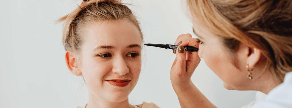 Chalazión y Maquillaje: ¿Es Seguro Maquillarse Cuando Tienes un Chalazión?